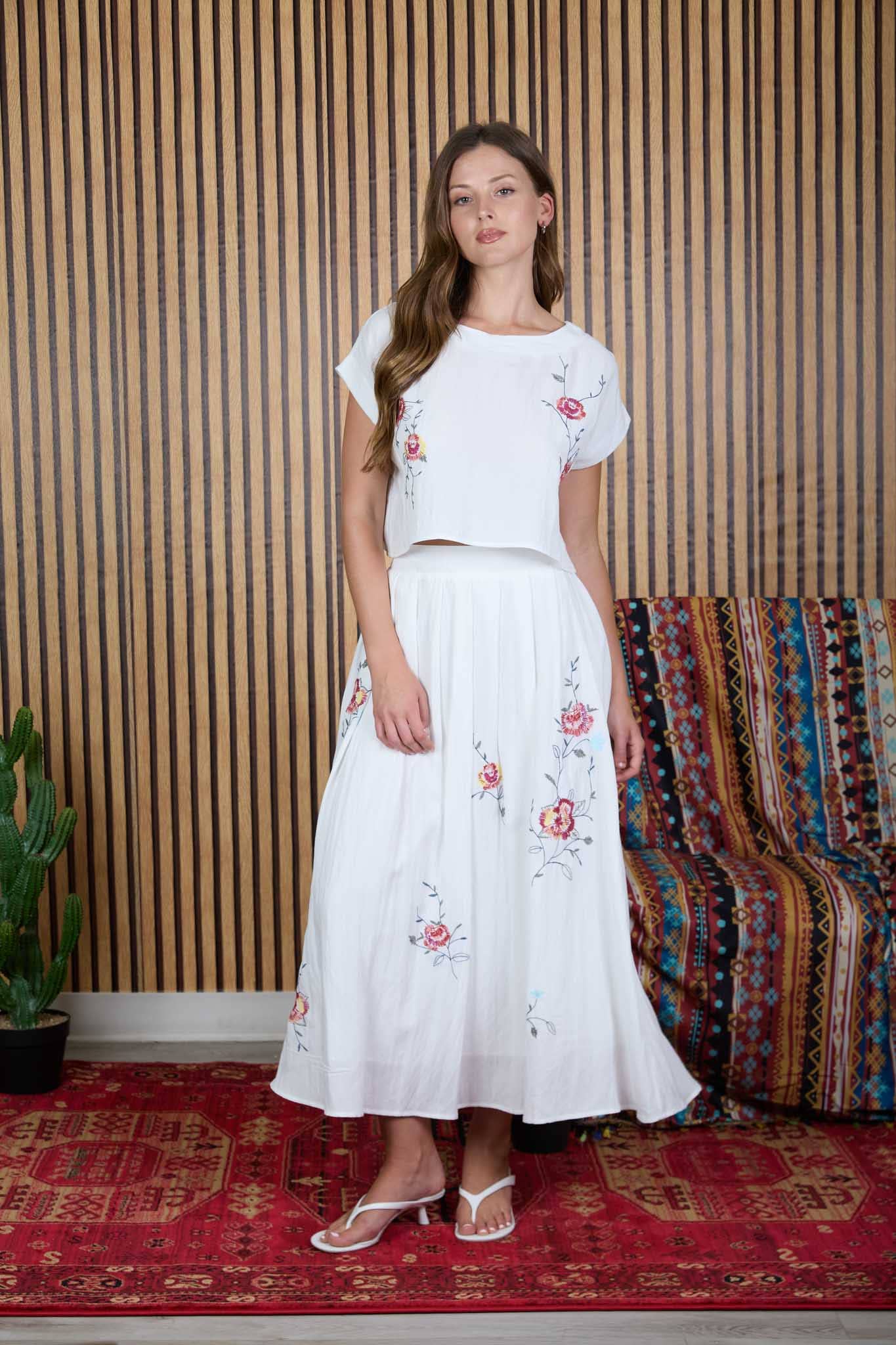 FLORAL EMBROIDERY DETAIL BOAT NECK CROP TOP