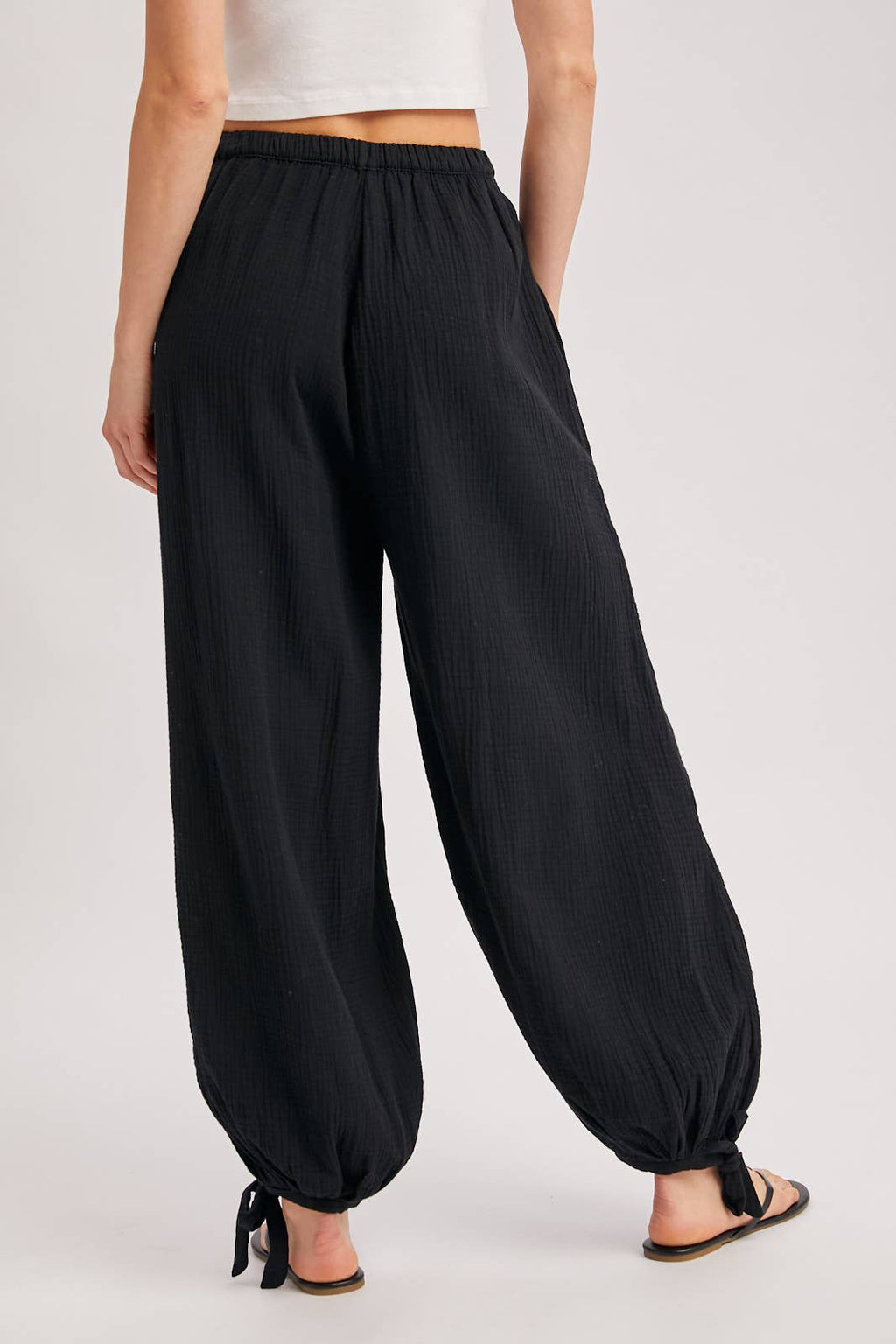ELASTIC WAISTBAND CRINKLED GAUZE JOGGER PANTS