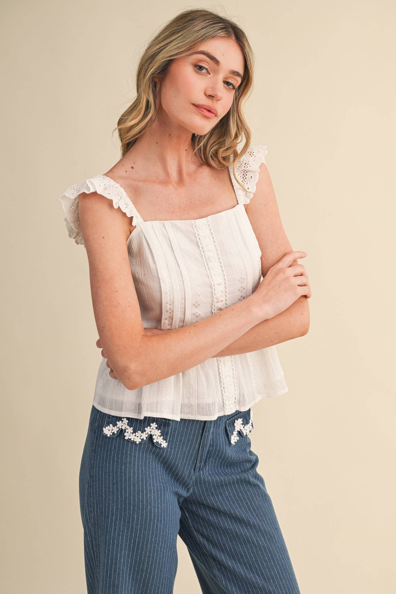EYELET FLUTTER SLEEVE PEPLUM TOP MTP4953