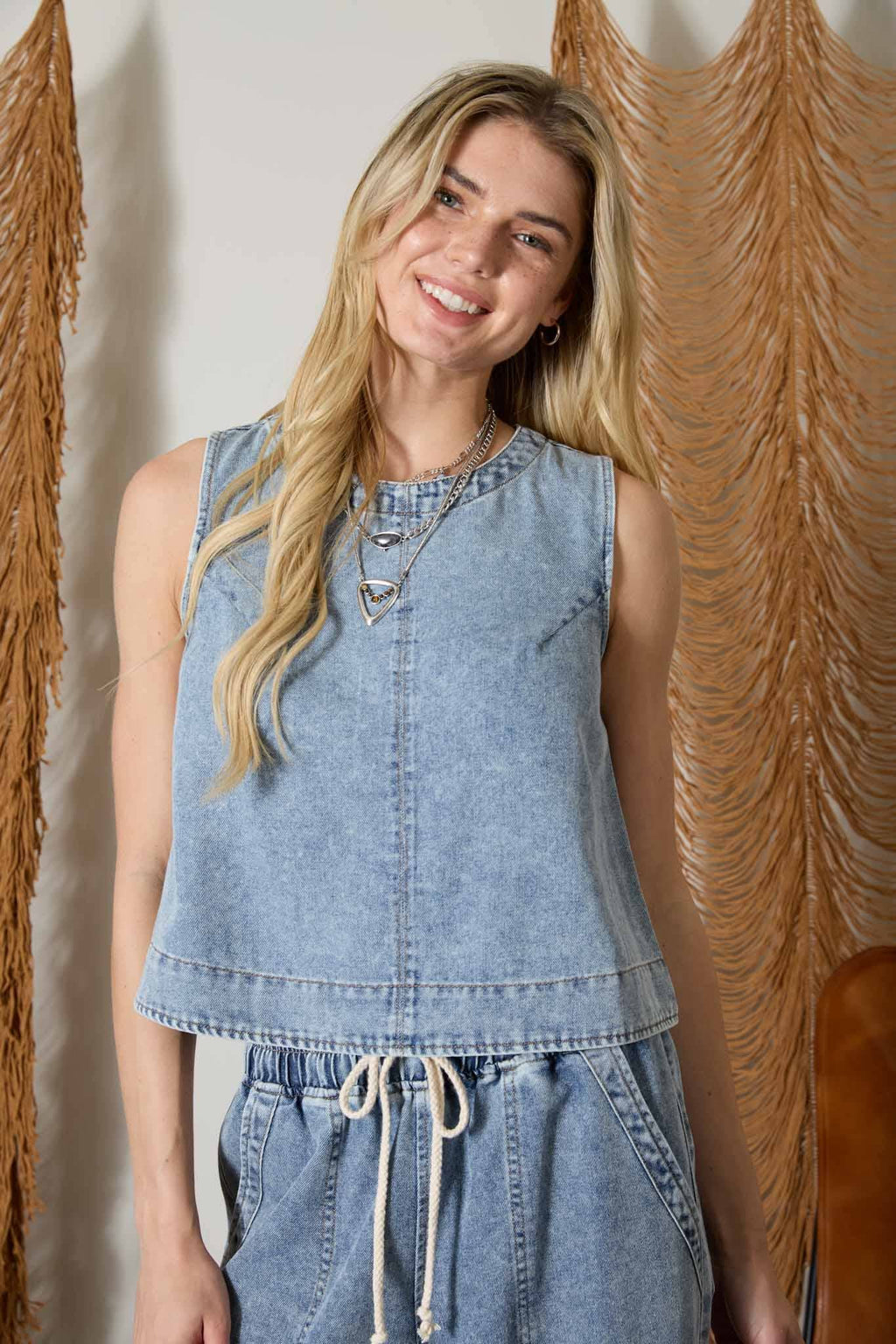 Denim Back Button Topp