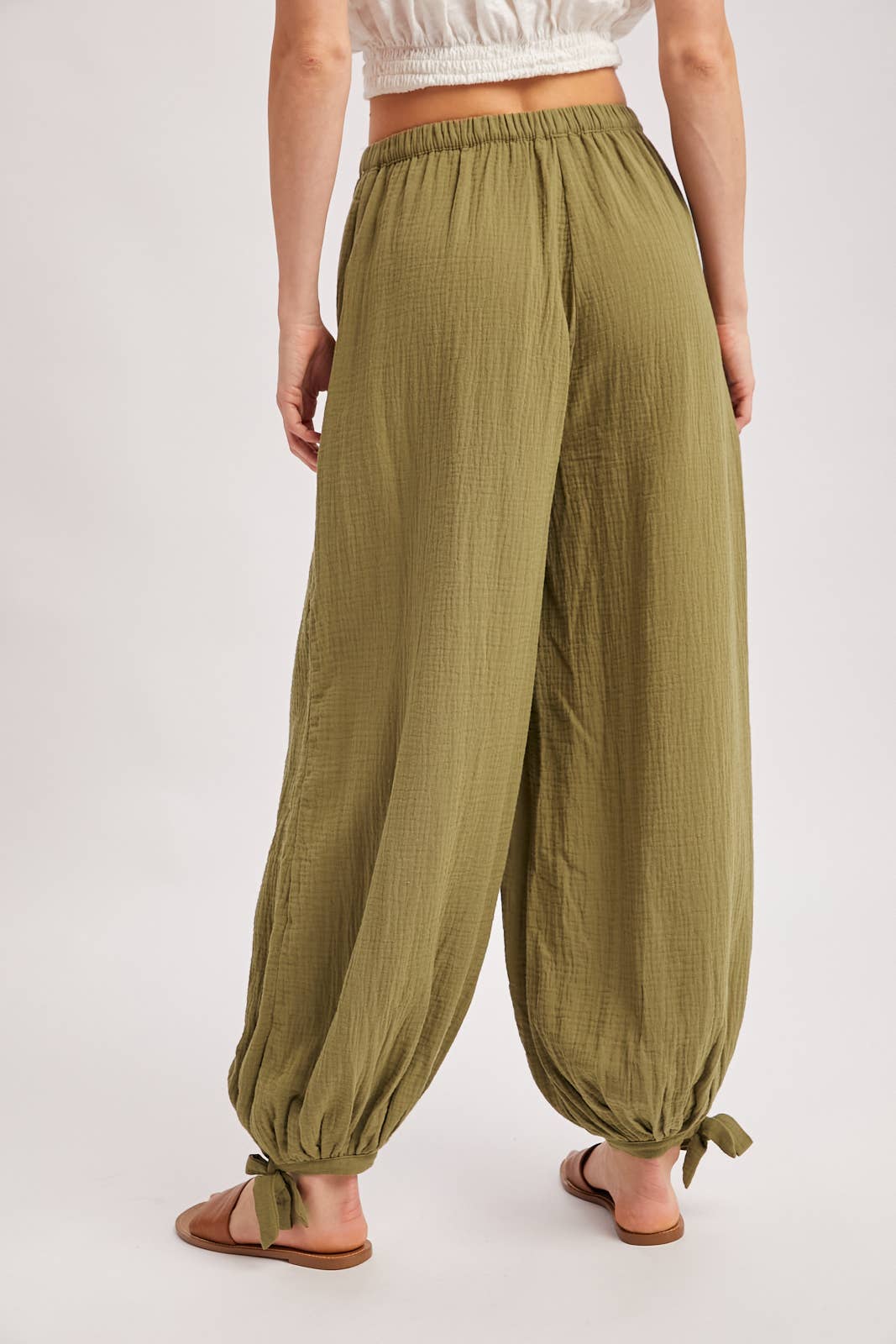 ELASTIC WAISTBAND CRINKLED GAUZE JOGGER PANTS