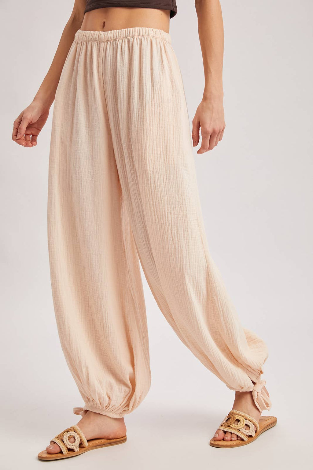ELASTIC WAISTBAND CRINKLED GAUZE JOGGER PANTS