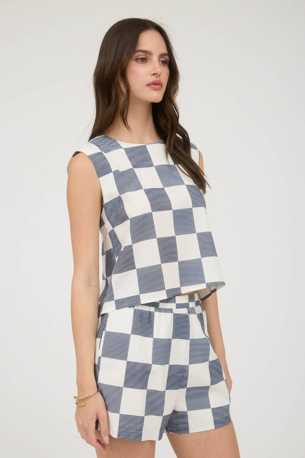 CHECKERED SLEEVELESS LINEN CROP TOP