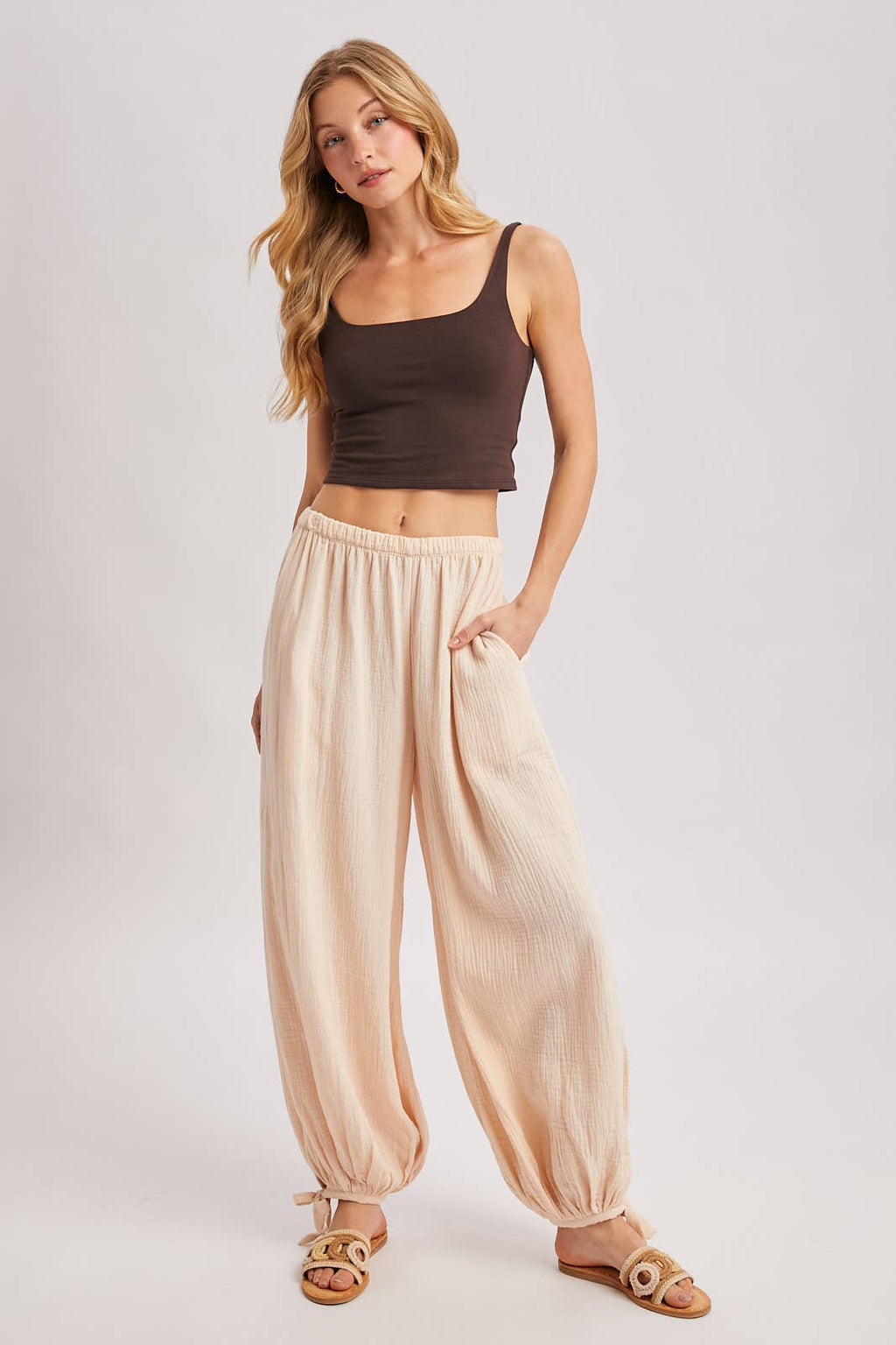 ELASTIC WAISTBAND CRINKLED GAUZE JOGGER PANTS