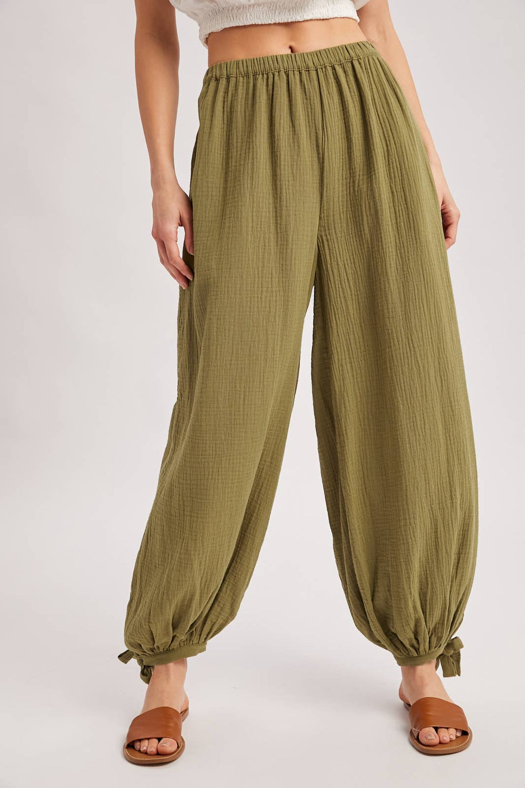 ELASTIC WAISTBAND CRINKLED GAUZE JOGGER PANTS