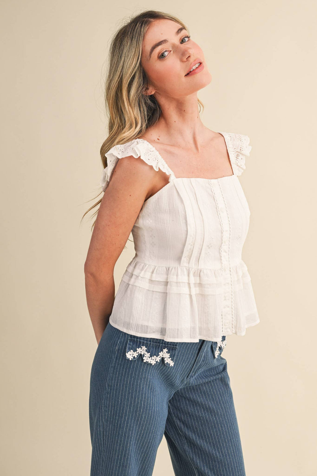 EYELET FLUTTER SLEEVE PEPLUM TOP MTP4953