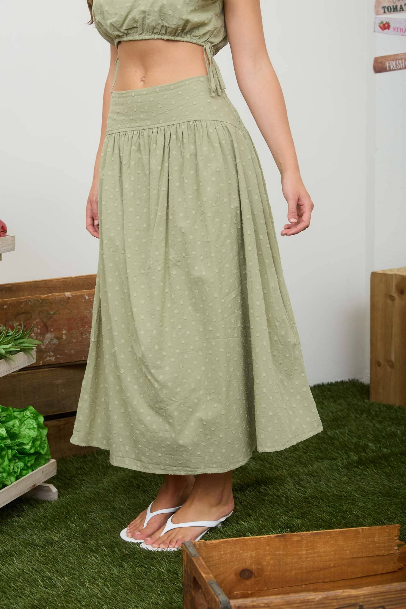 CLIP DOT WAIST BAND DETAIL MAXI SKIRT