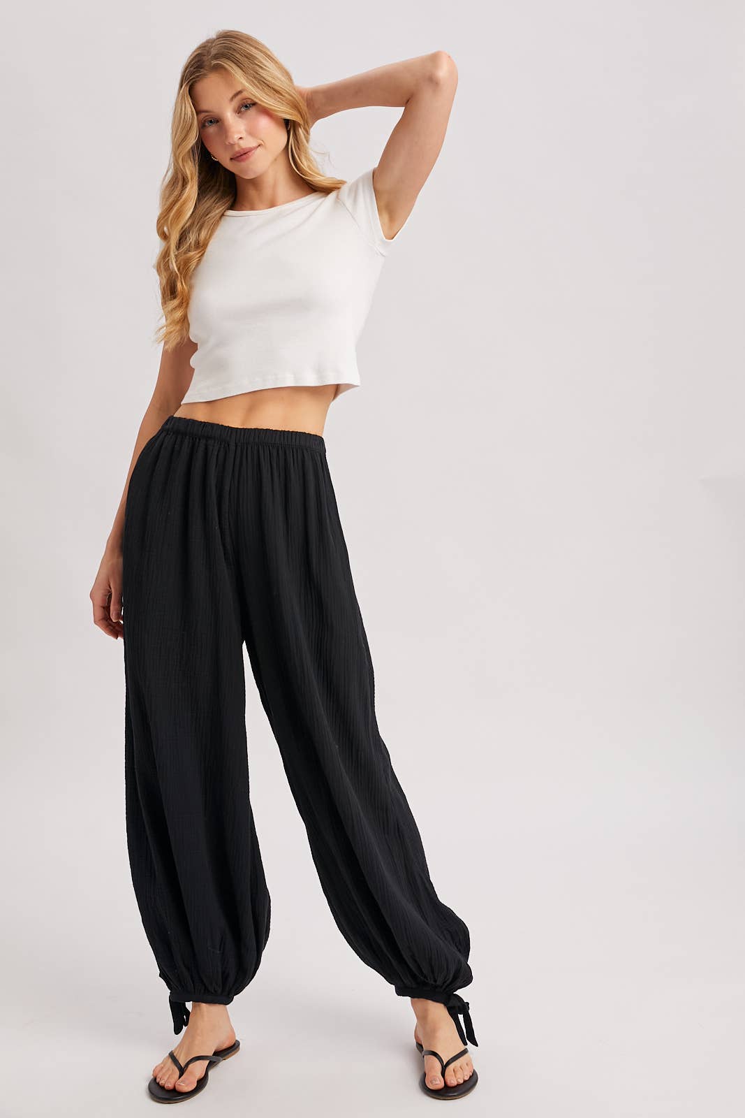ELASTIC WAISTBAND CRINKLED GAUZE JOGGER PANTS