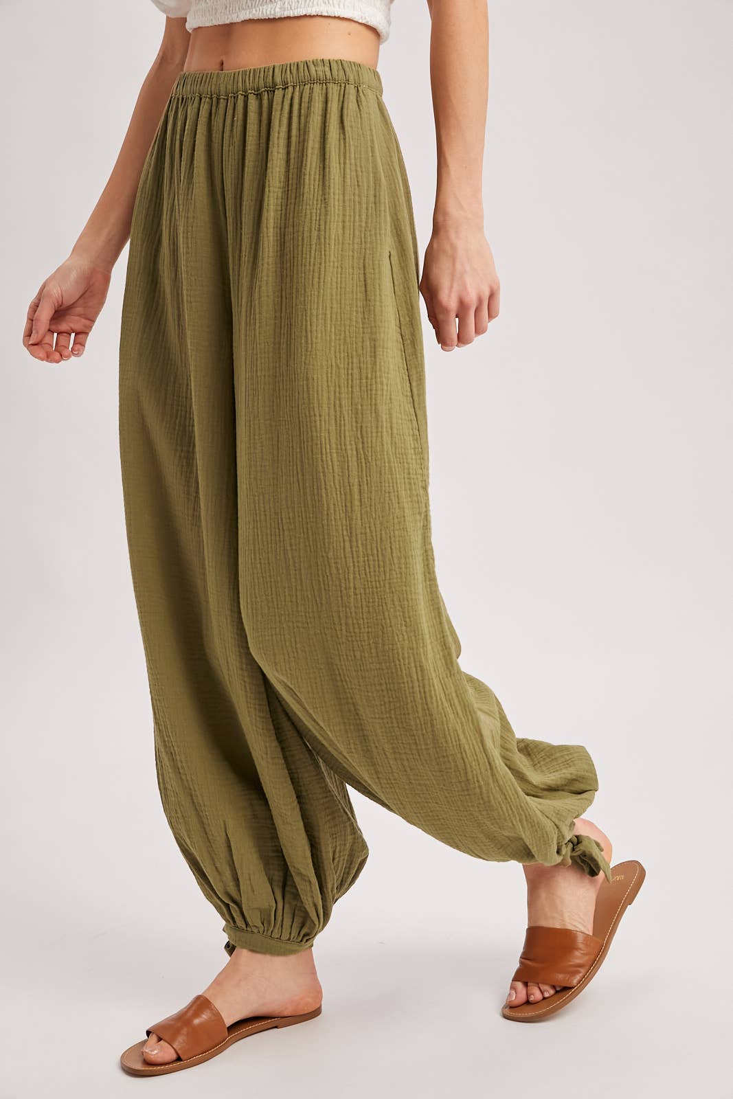 ELASTIC WAISTBAND CRINKLED GAUZE JOGGER PANTS